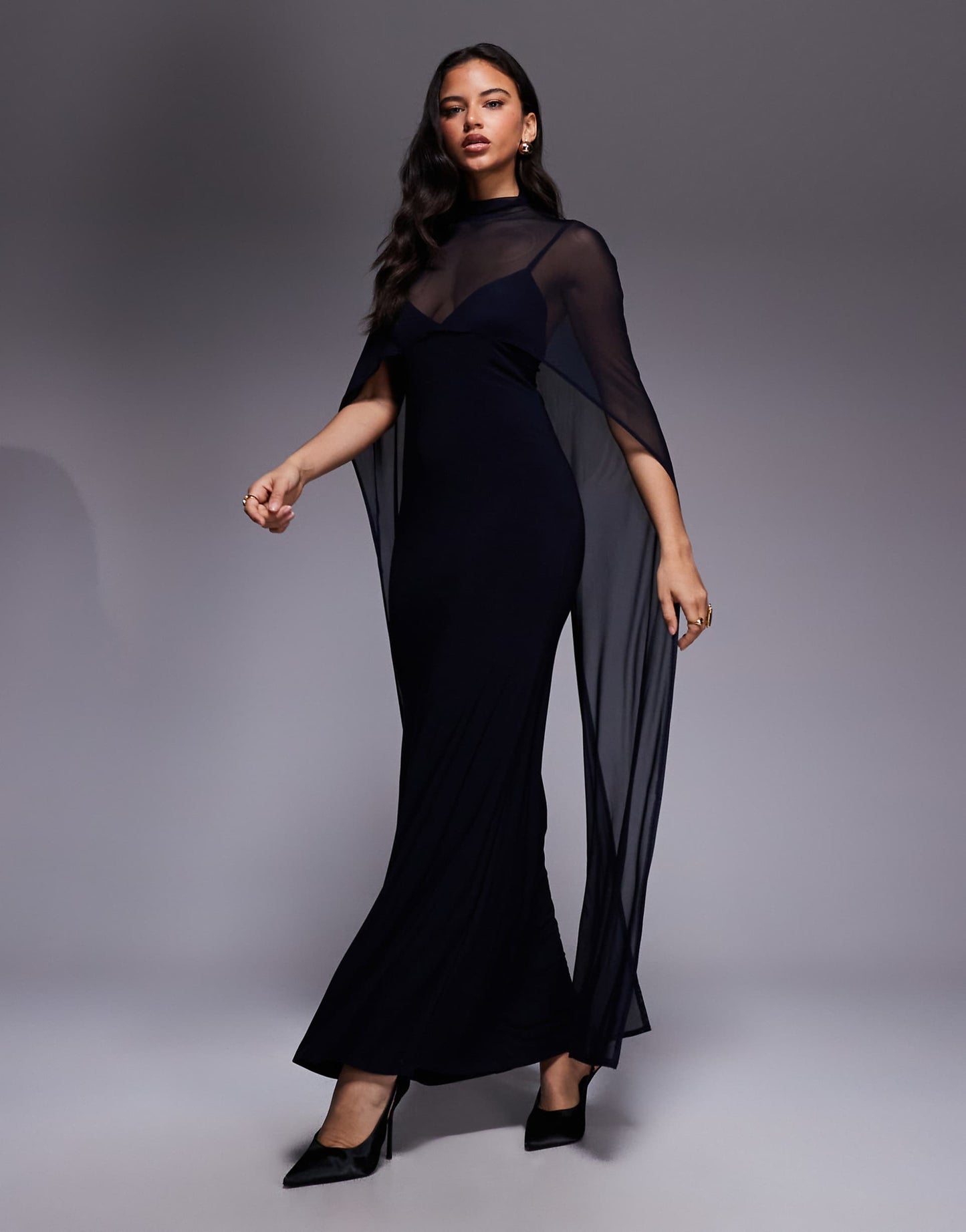 NOIRÉ MAXI DRESS